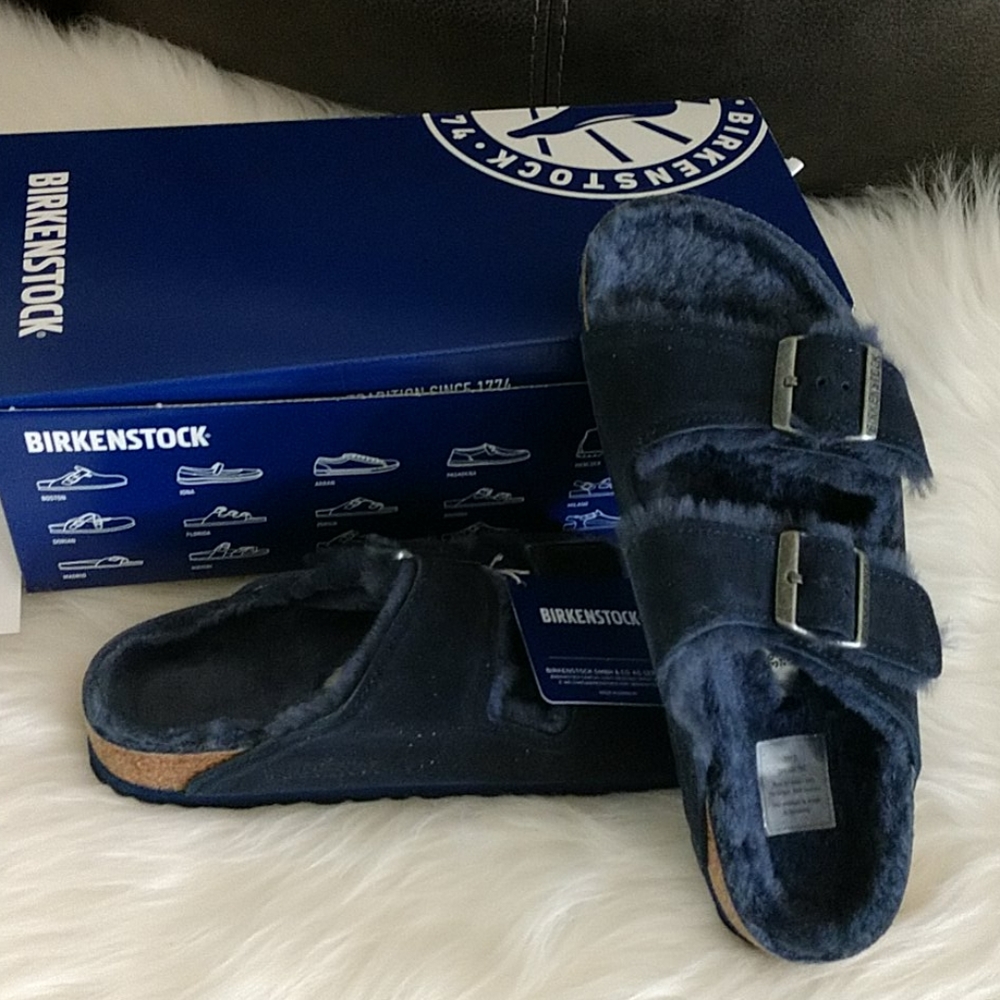 Birkenstock Arizona Navy Fur sz 8 NIB!!!
